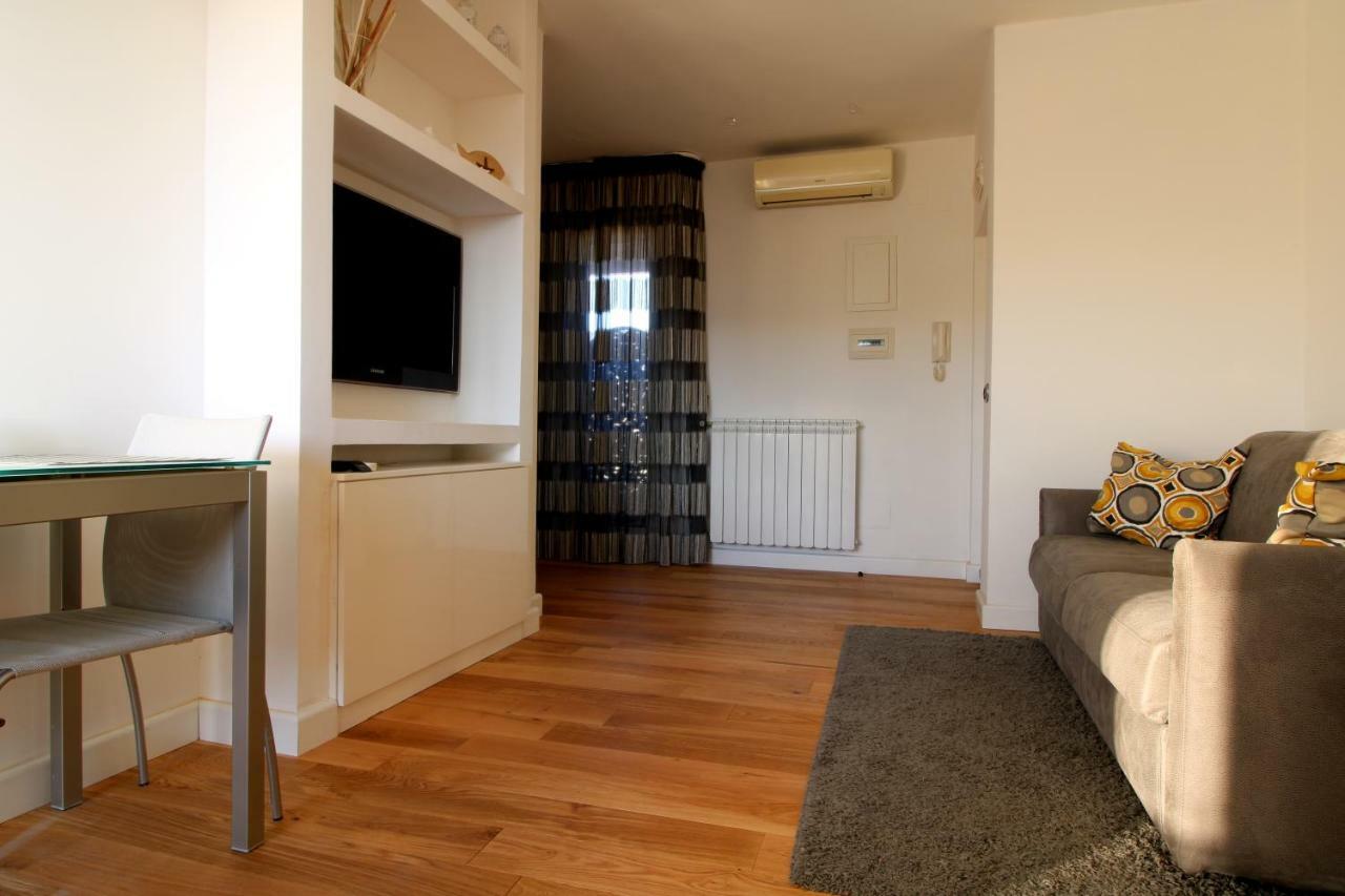 Suite Delicia Apartment - Appartamento Con Terrazza Nápoles Exterior foto